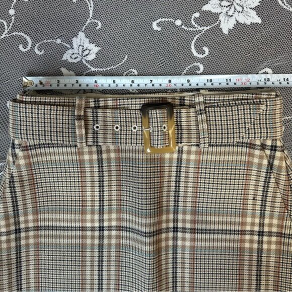 Aritzia Babaton Erickson Plaid Belted Mini Skirt Sz 6 - Picture 9 of 13